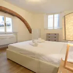 Keys Of Italy - Sprone 15 - 2 Bedroom Family By Ponte Vecchio Apartment *