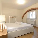 Keys Of Italy - Sprone 15 - 2 Bedroom Family By Ponte Vecchio *