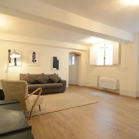 Keys Of Italy - Sprone 15 - 2 Bedroom Family By Ponte Vecchio Apartment
