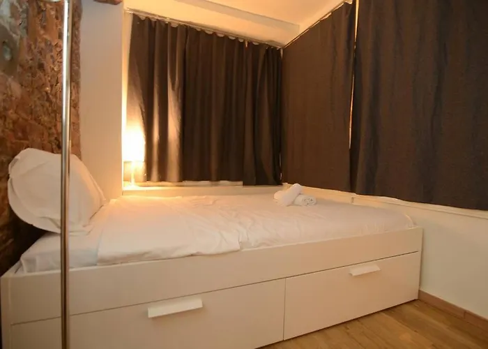 Keys Of Italy - Sprone 15 - 2 Bedroom Family By Ponte Vecchio Apartment *